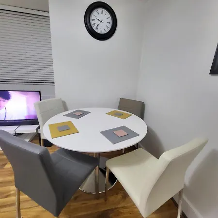 London City Modern Apartment, Woolwich Esterno foto