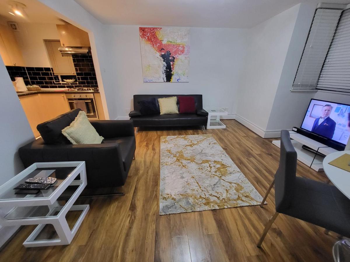 Appartamento Modern Apartment, Woolwich Londra